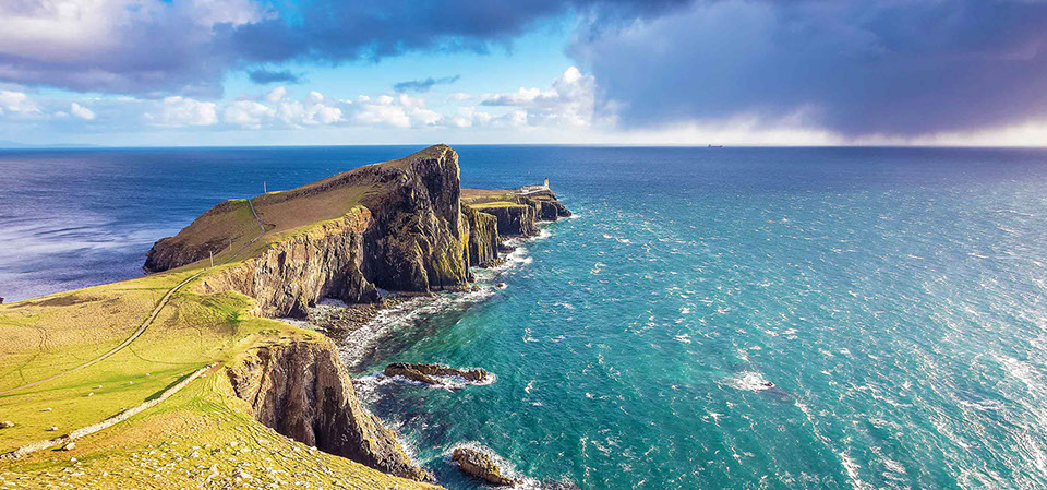 Visit the Isle of Skye and Neist Point Lighthouse with stunning sea views