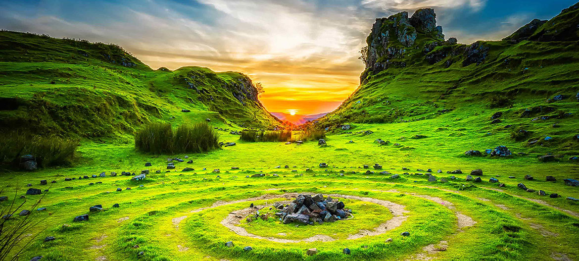 Thistle Dubh Dandy self catering suite accommodation is located near The Fairy Glen