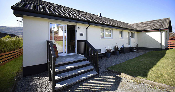 Our self catering apartment accommodation in Portree has a private entrance and private parking