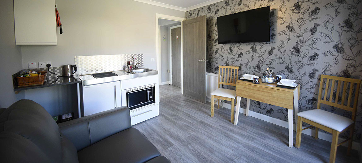 Thistle Dubh Dandy is an open plan self catering accommodation in Portree with modern facilities